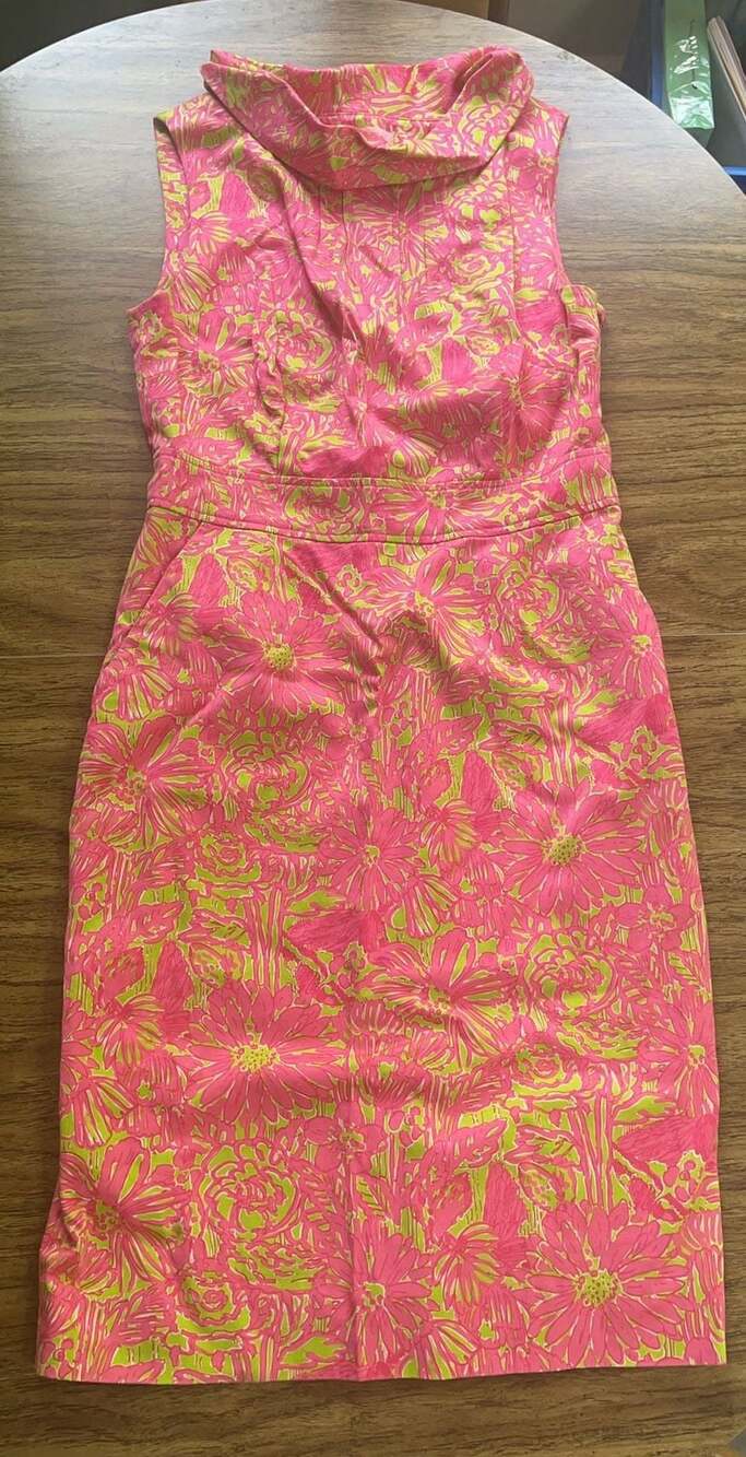 Lilly Pulitzer Pink and Green Floral Portrait Collar Shift Dress Size 8